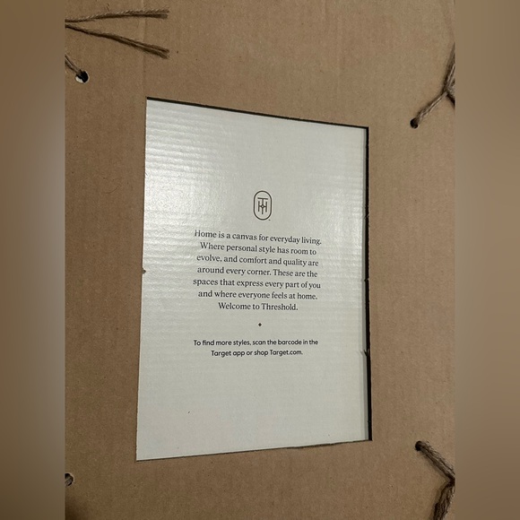 Threshold Pampas Preserved Wreath - Picture 4 of 6